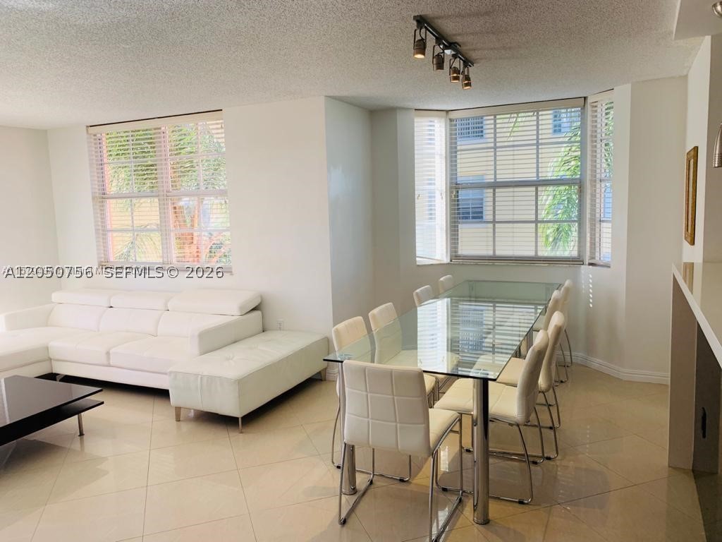 THE YACHT CLUB AT AVENTUR - Residential Lease