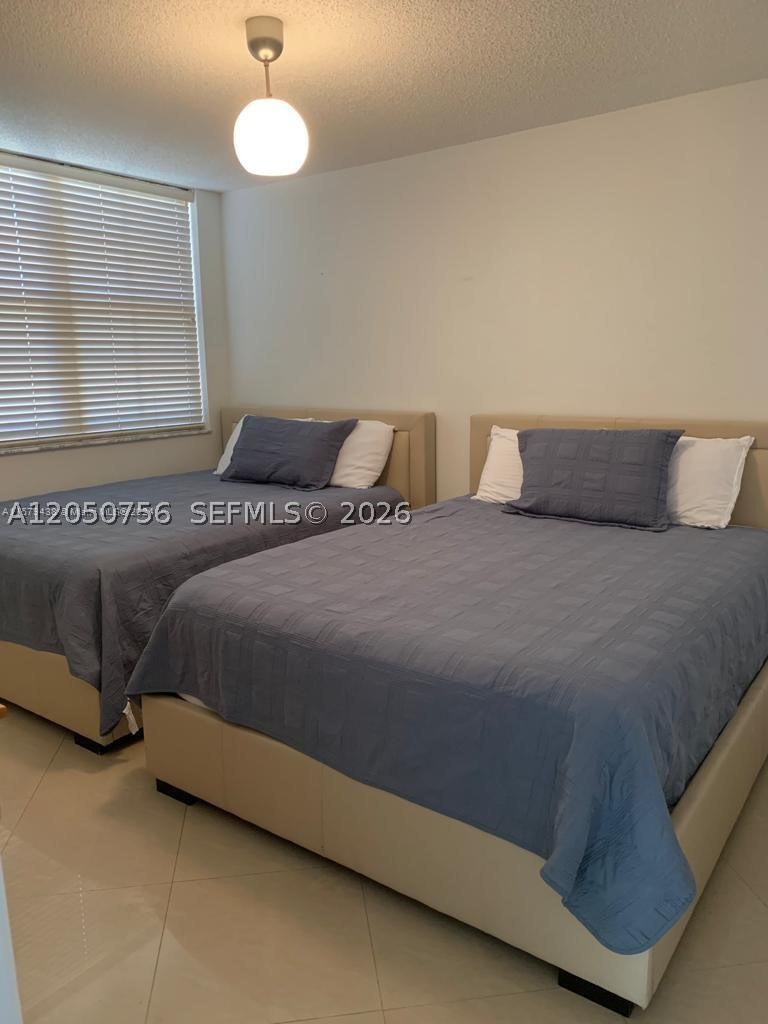 THE YACHT CLUB AT AVENTUR - Residential Lease