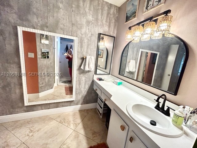 PLANTATION CLUB C CONDO - Residential
