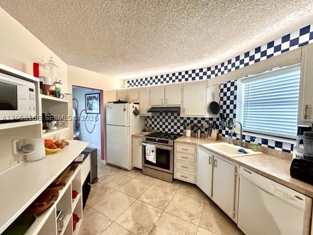 PLANTATION CLUB C CONDO - Residential