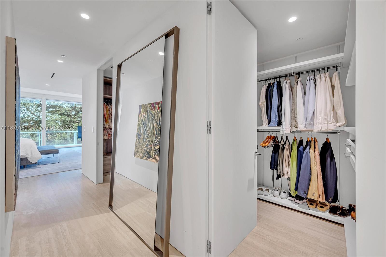 SURF CLUB CONDO - Residential
