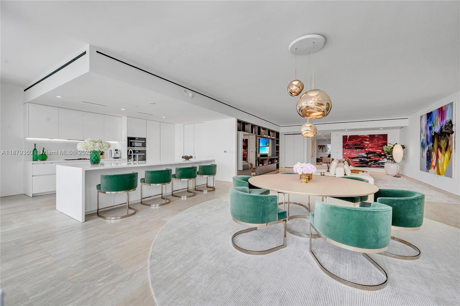 SURF CLUB CONDO - Residential