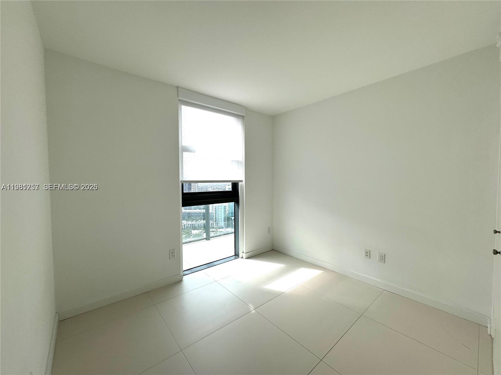 PARAISO BAYVIEWS CONDO - Residential