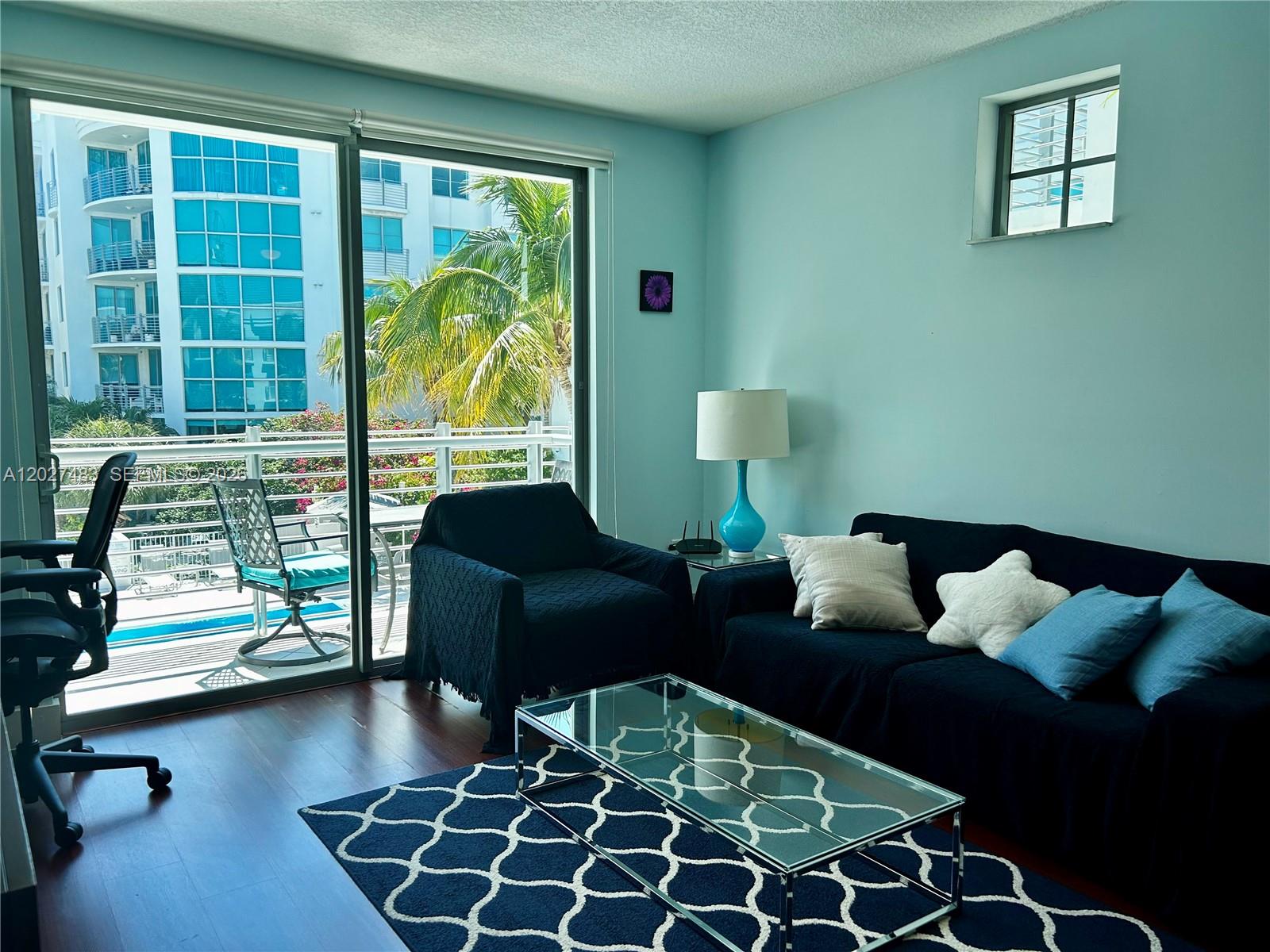 THE COSMOPOLITAN RESIDENC - Residential Lease