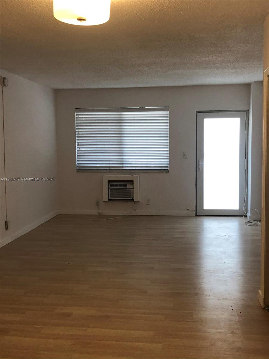 Ocean Beach Fla Sub - Residential Lease