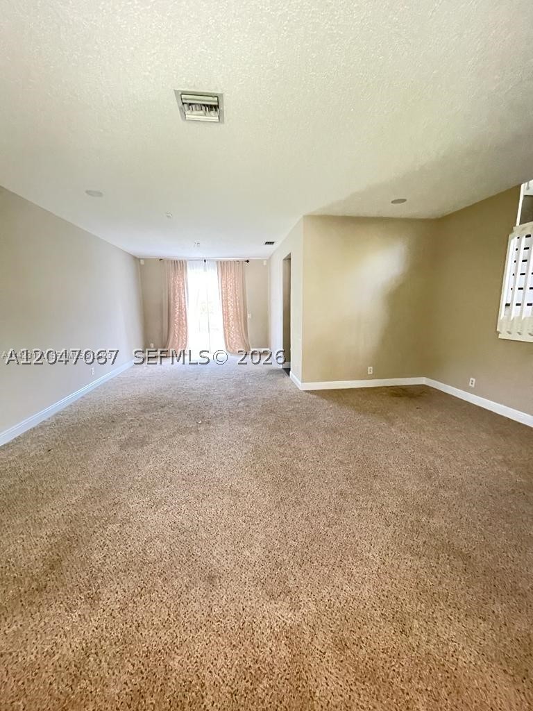 SECTOR 4 - Residential Lease