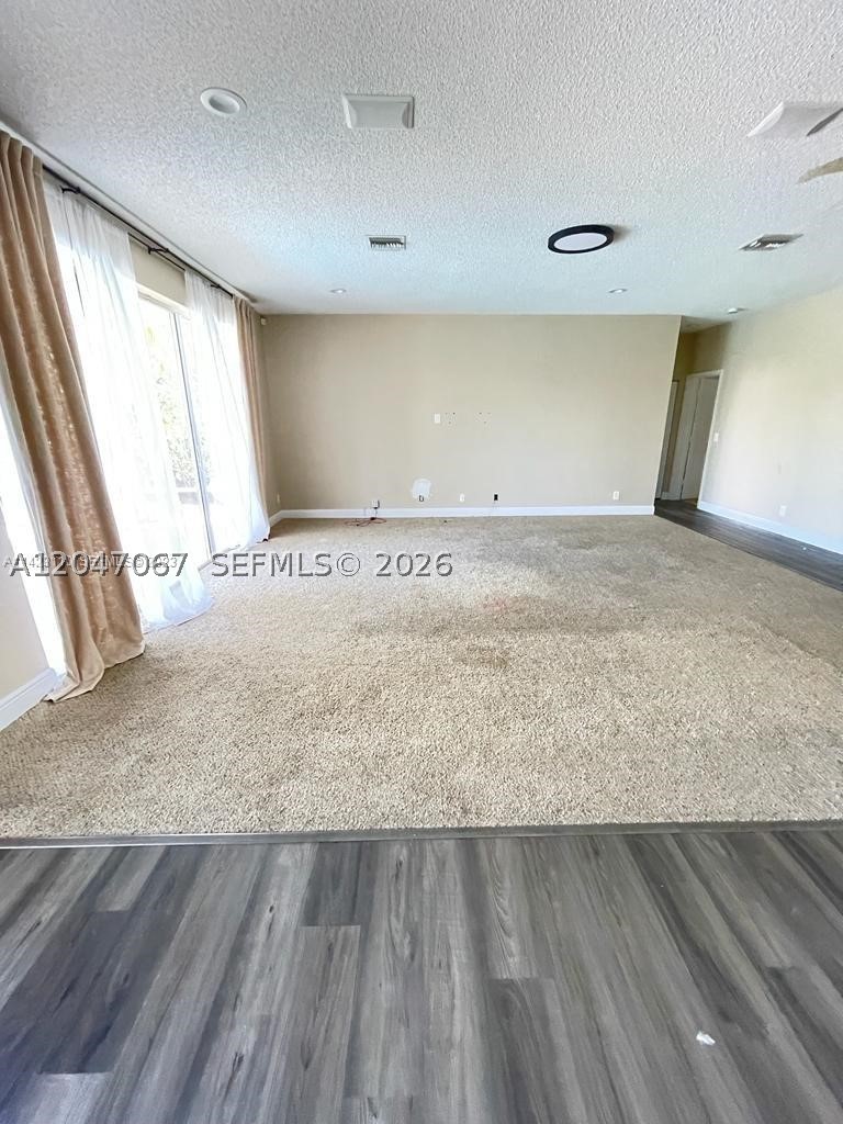SECTOR 4 - Residential Lease