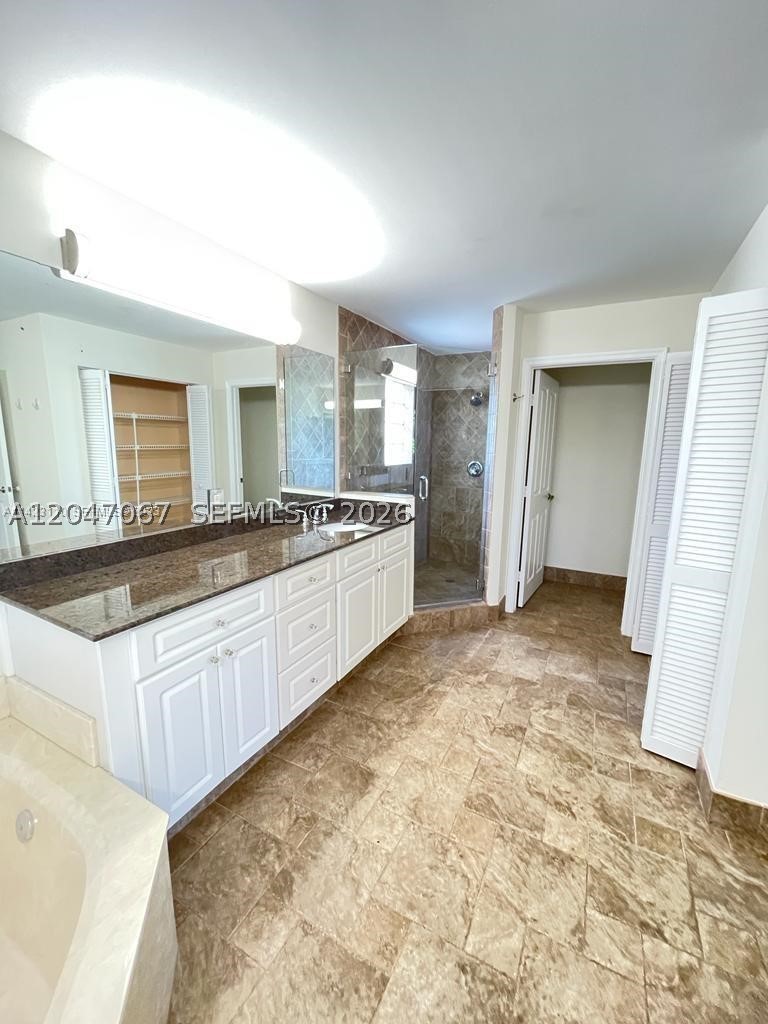 SECTOR 4 - Residential Lease