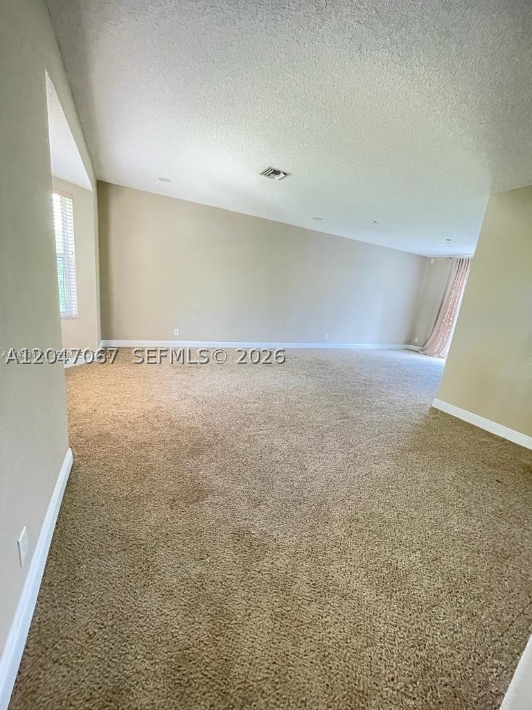 SECTOR 4 - Residential Lease