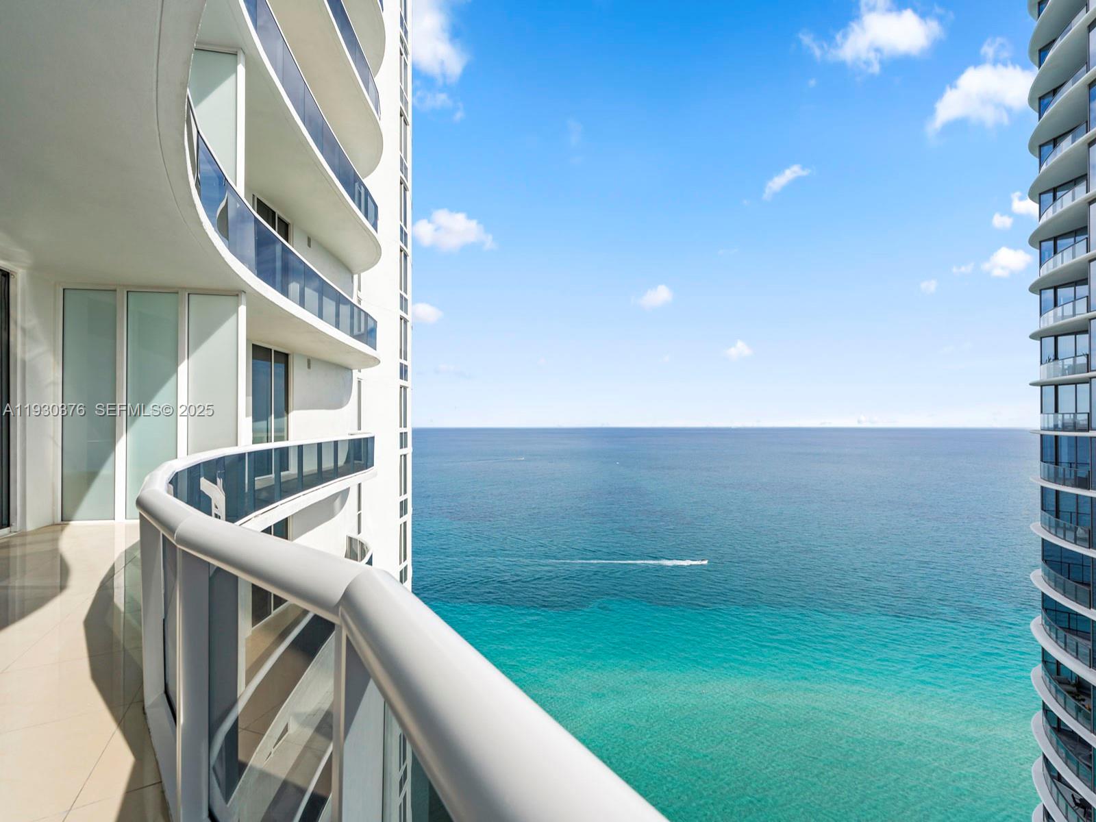 TDR TOWER III CONDO - Residential
