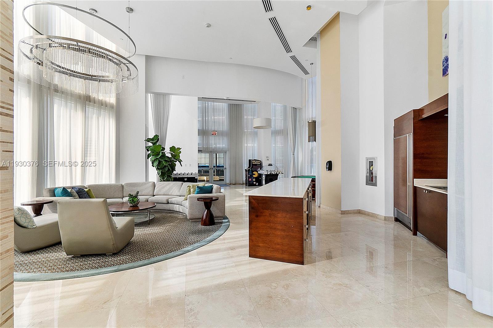 TDR TOWER III CONDO - Residential