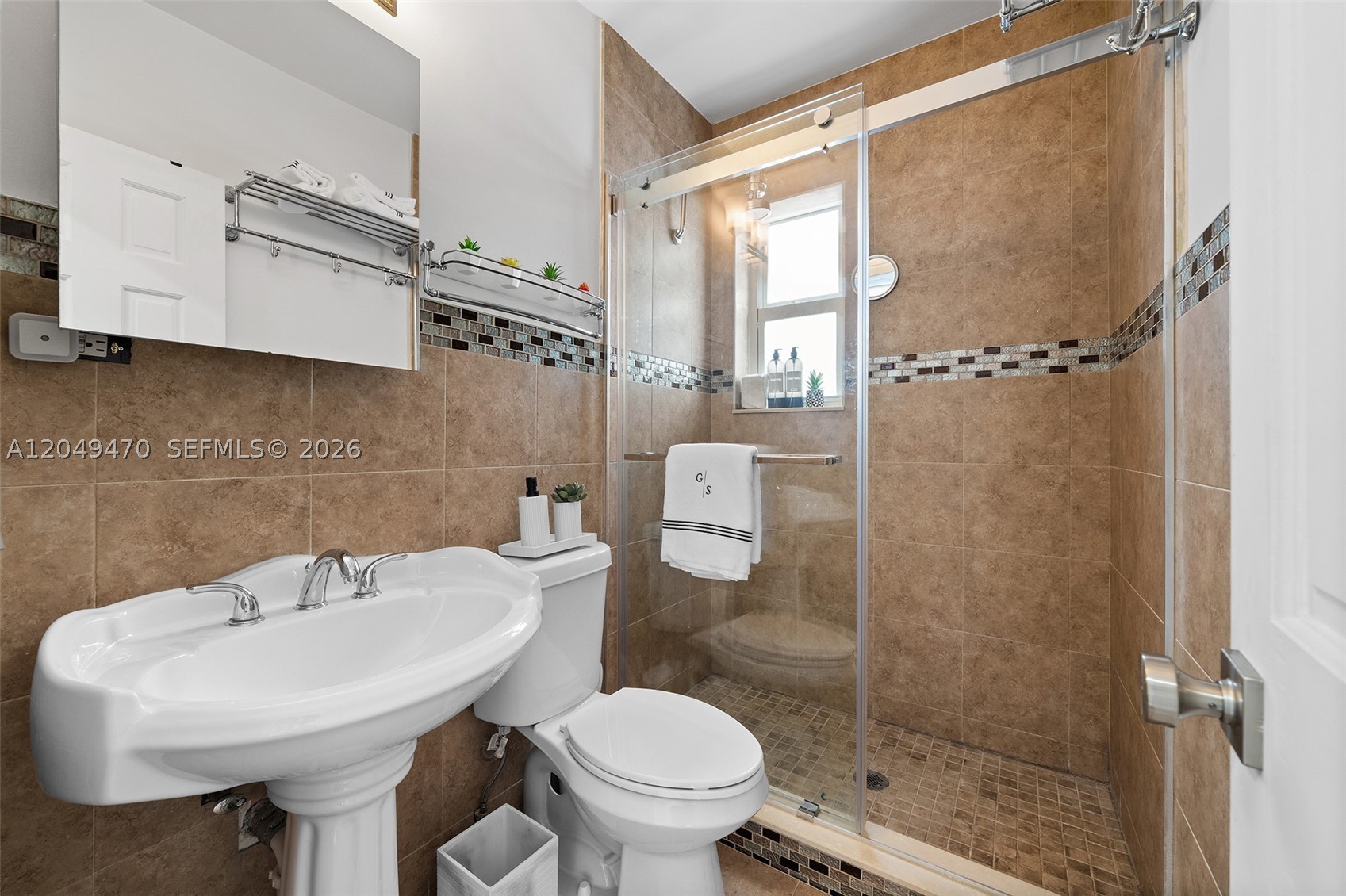 BISCAYNE BEACH-2ND ADDN - Residential Lease