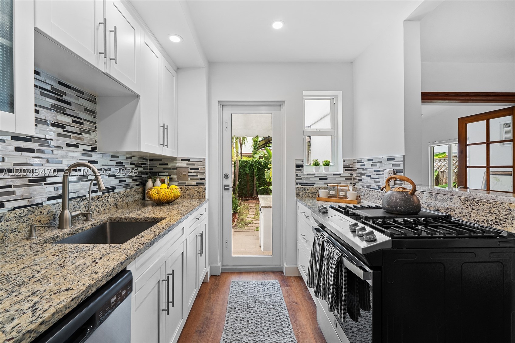 BISCAYNE BEACH-2ND ADDN - Residential Lease
