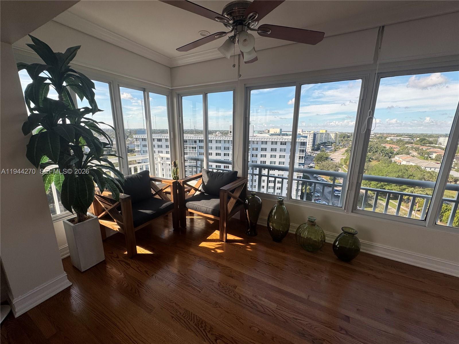 HILLCREST EAST NO 25 COND - Residential