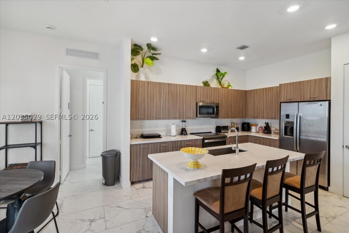 TUSCAN ISLES - Residential