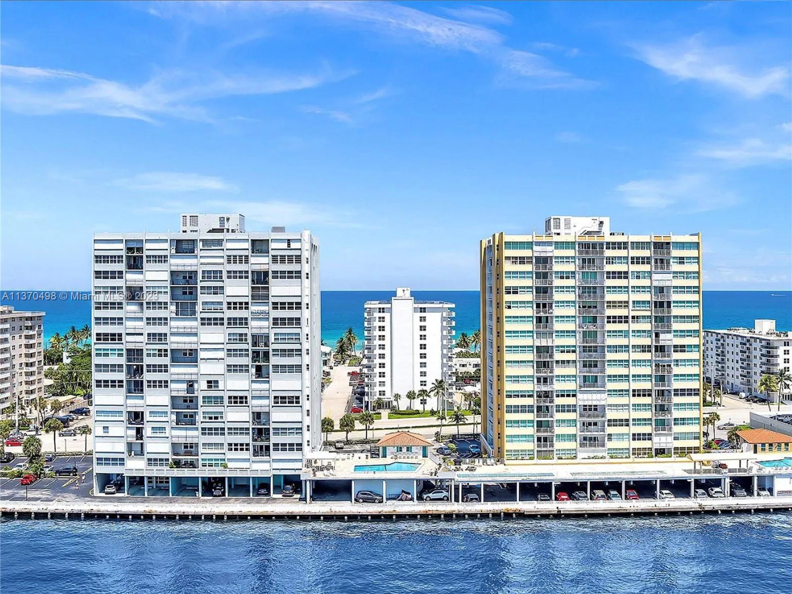 TRAFALGAR TOWERS CONDOMIN - Residential
