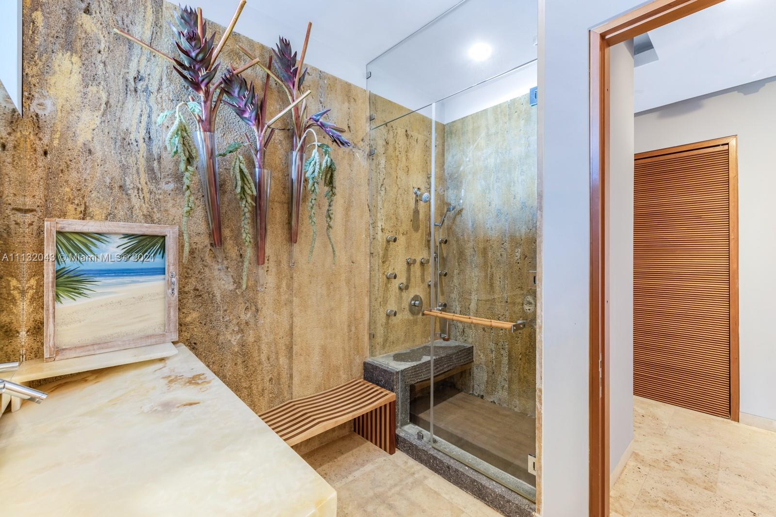 TROPICAL ISLE HOMES SUB 4 - Residential
