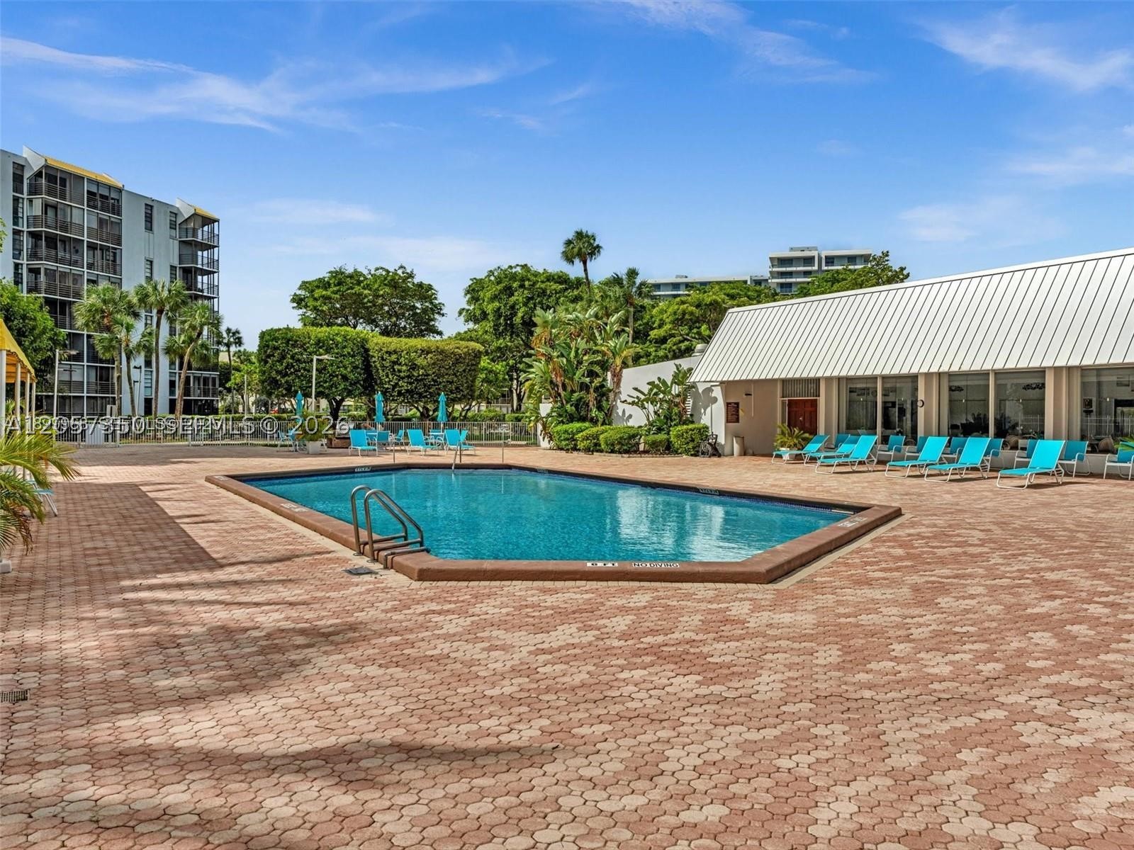 BISCAYA III CONDO - Residential