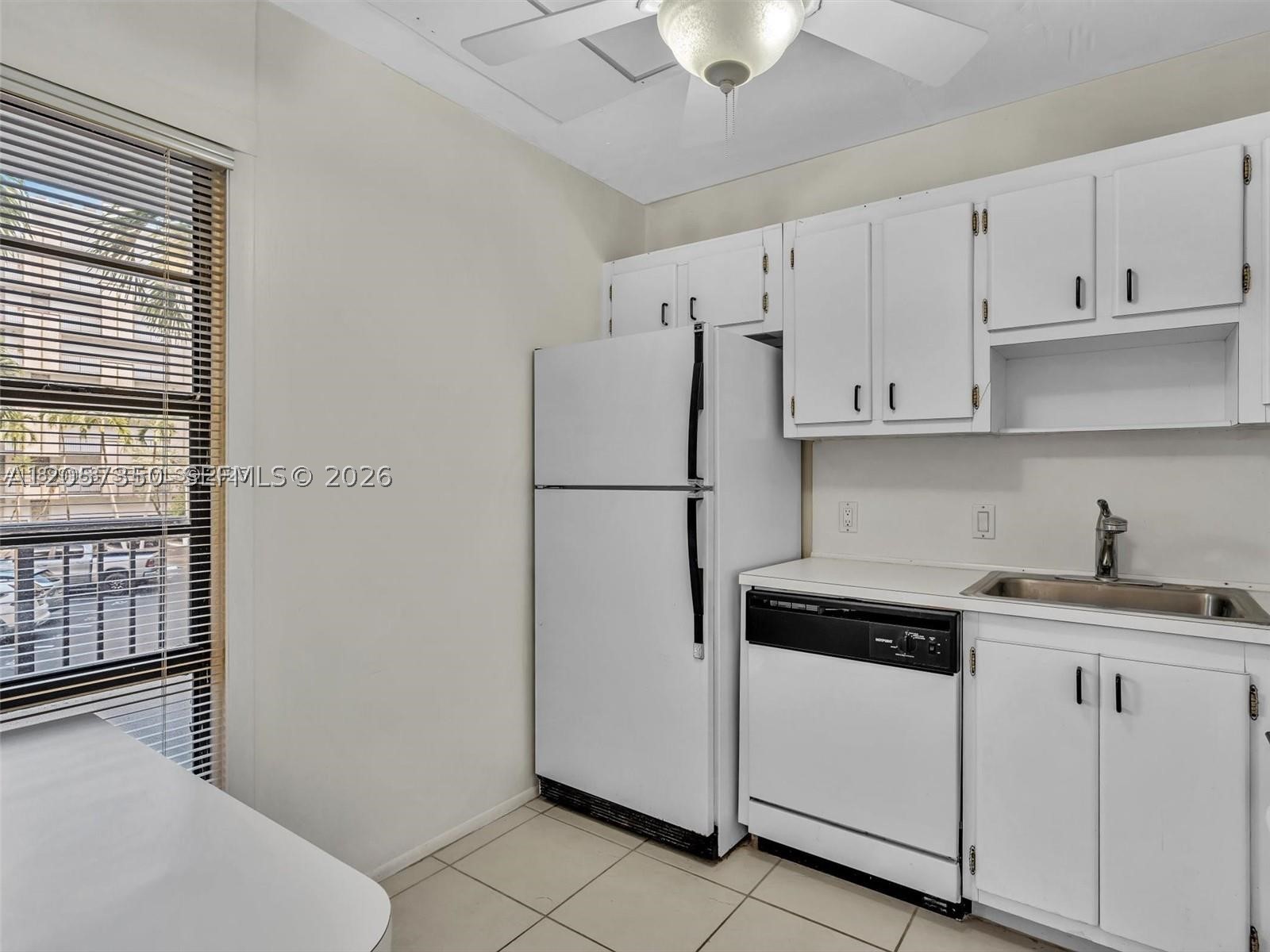 BISCAYA III CONDO - Residential