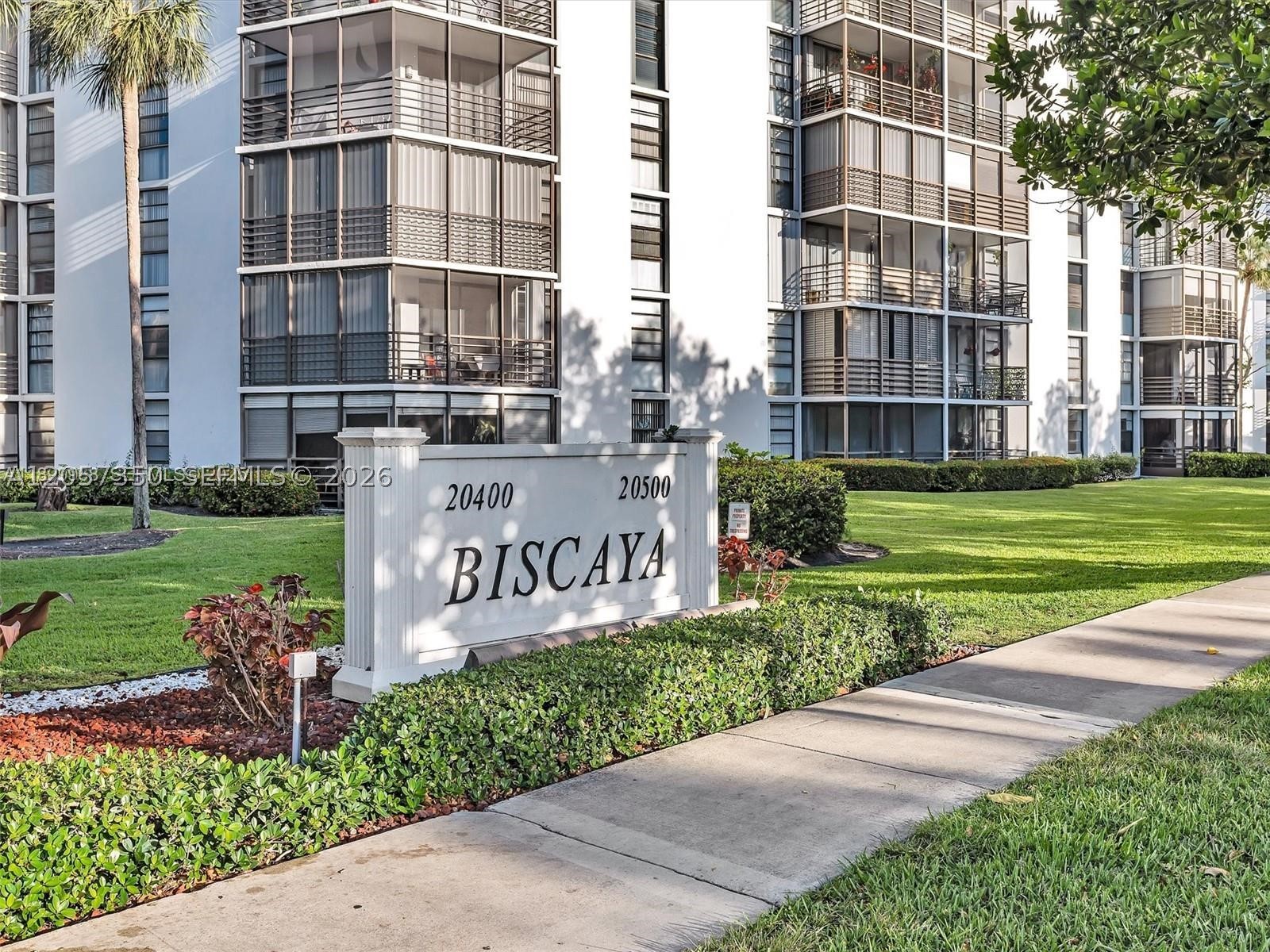 BISCAYA III CONDO - Residential
