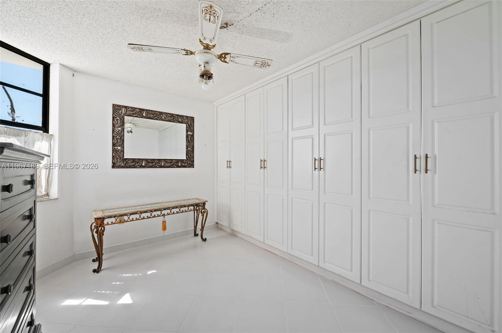 BYRON MARINA CONDO - Residential