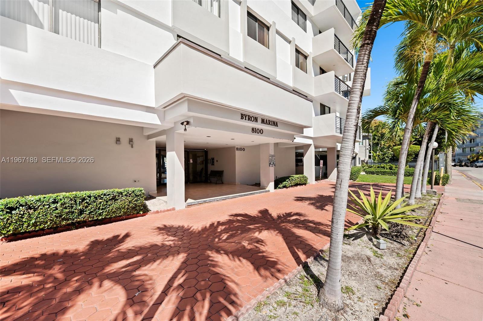 BYRON MARINA CONDO - Residential