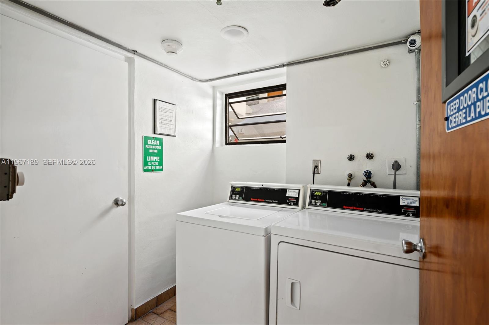 BYRON MARINA CONDO - Residential