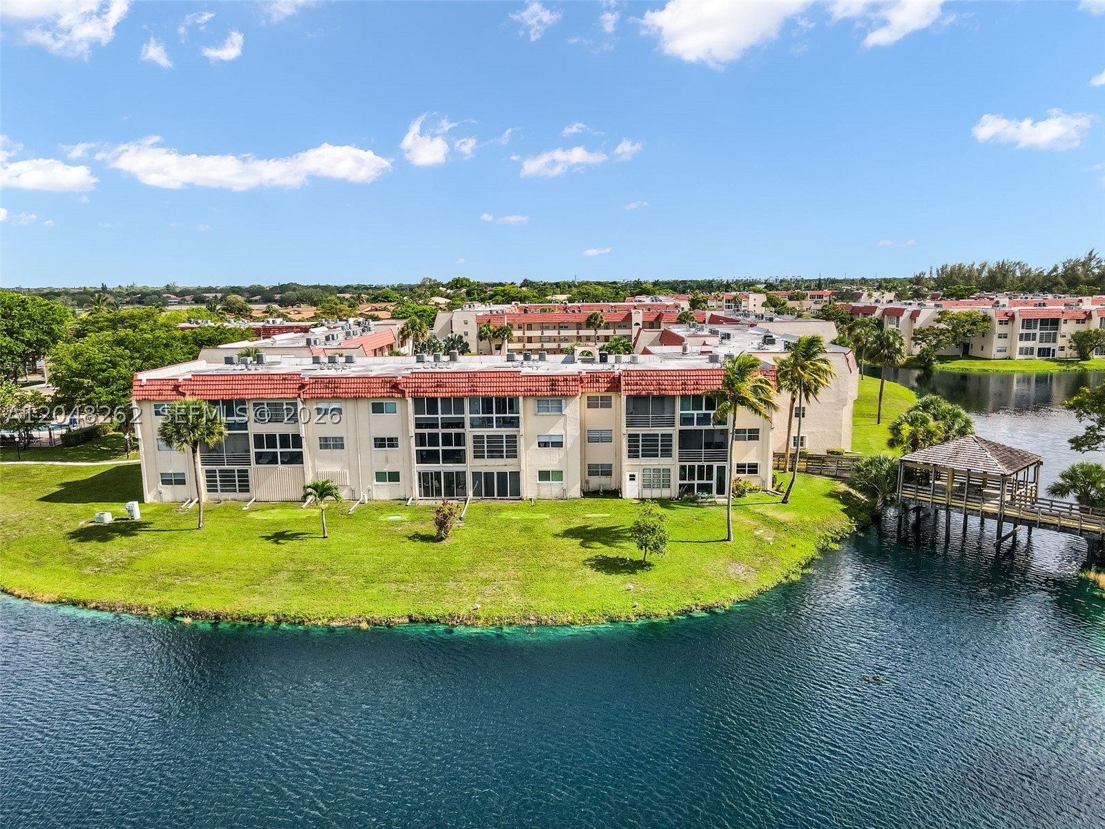 SUNRISE LAKES 14 CONDO - Residential