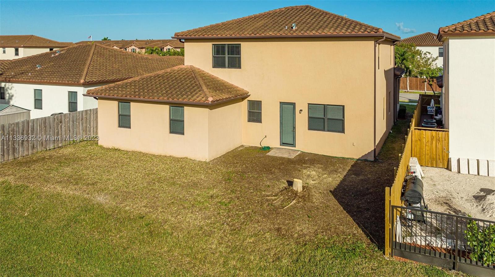 BAYWINDS OF DOMINICA AND E - Residential