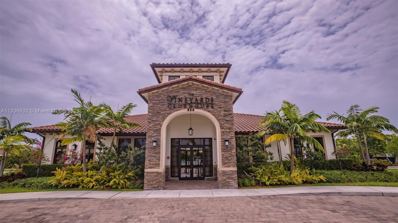 BAYWINDS OF DOMINICA AND E - Residential