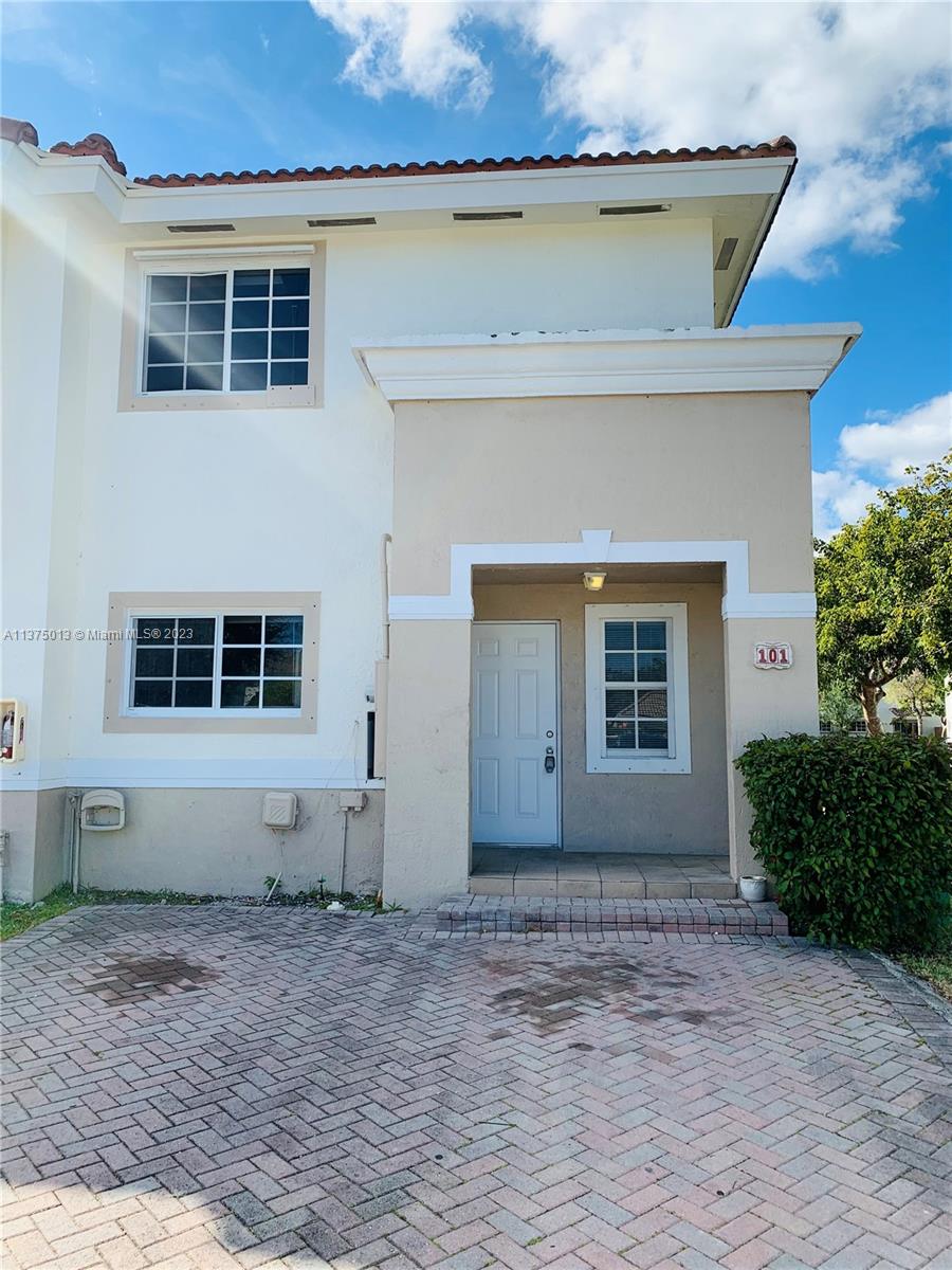 CEDARS WOODS HOMES CONDO - Residential