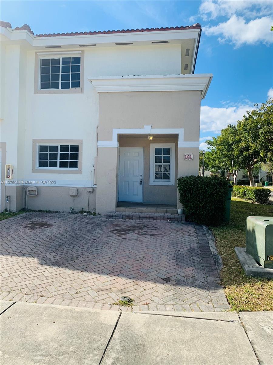 CEDARS WOODS HOMES CONDO - Residential
