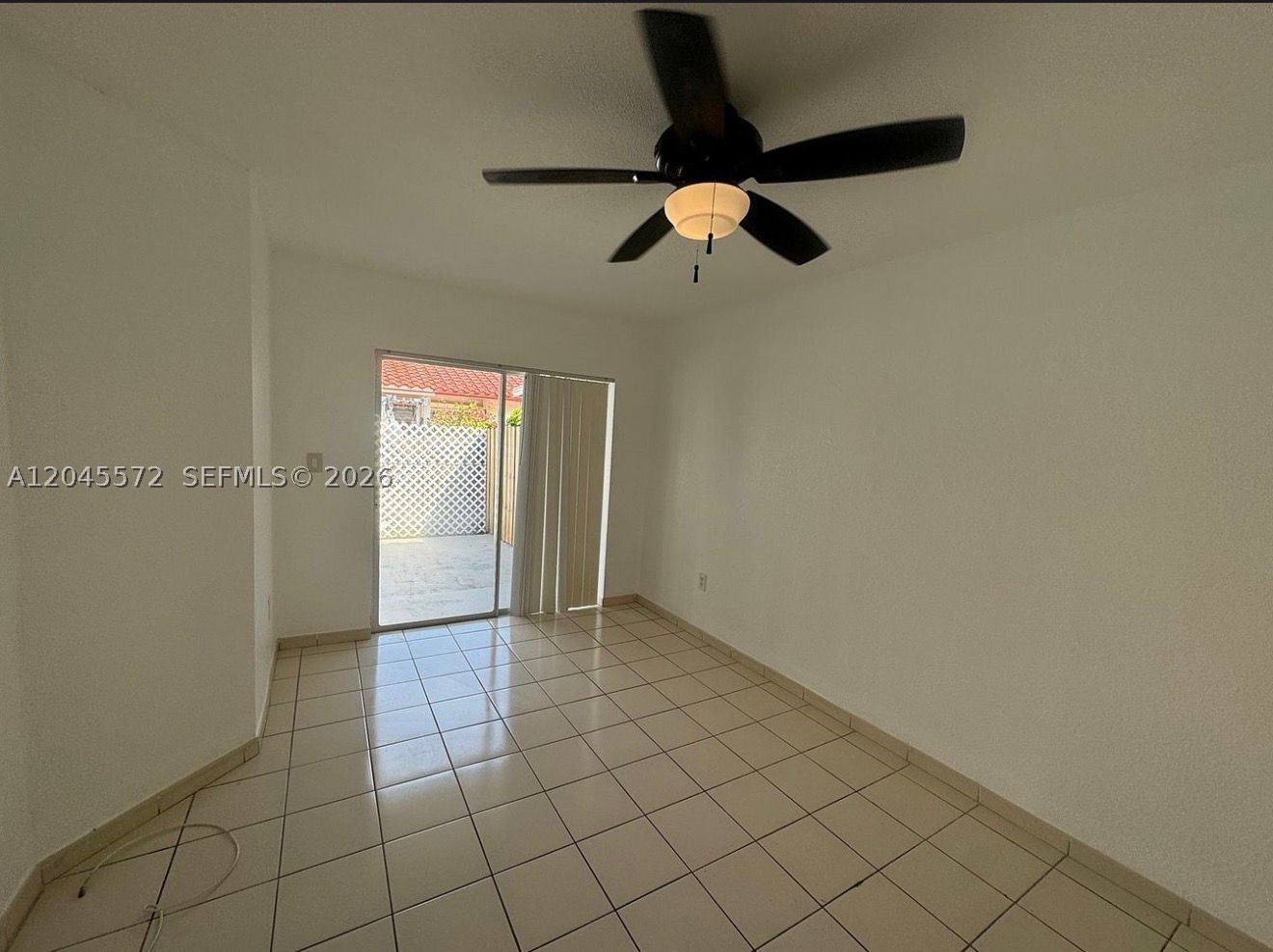 SAGA BAY TOWNHOMES 1ST AD - Residential Lease