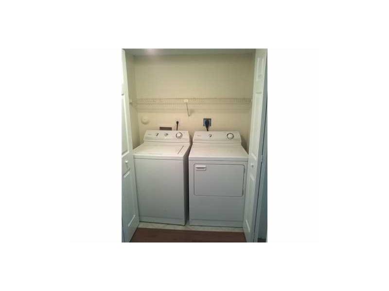COCO PARC CONDO - Residential Lease