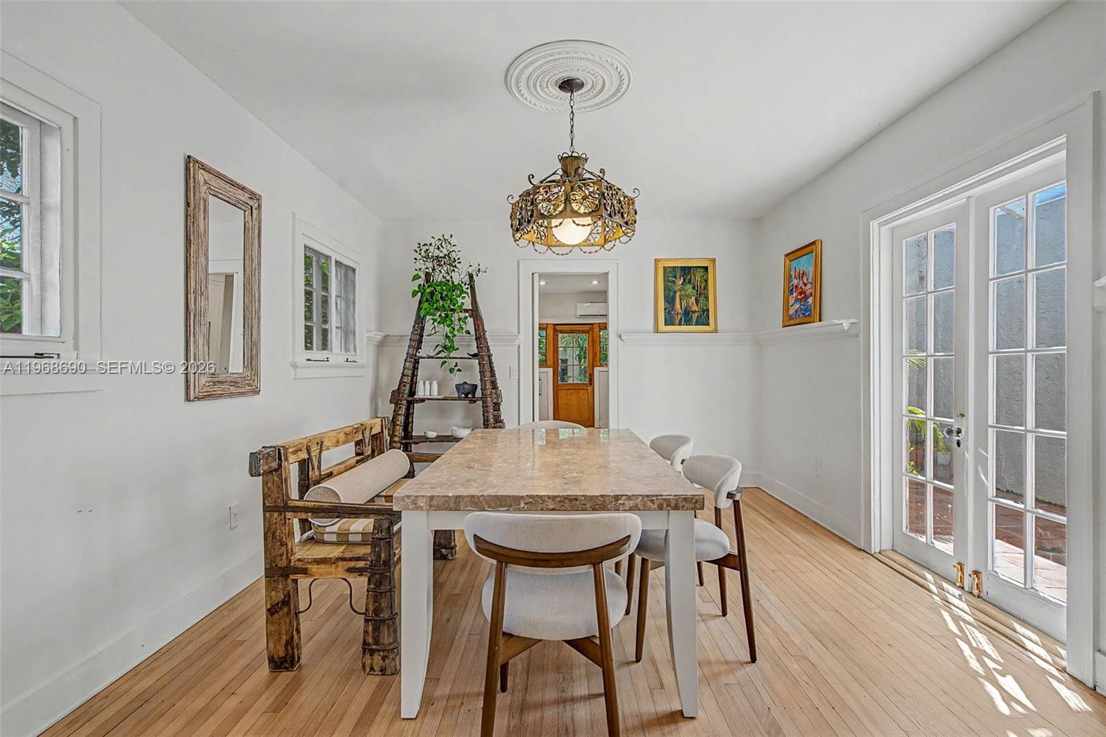 CRYSTAL BLUFF - Residential