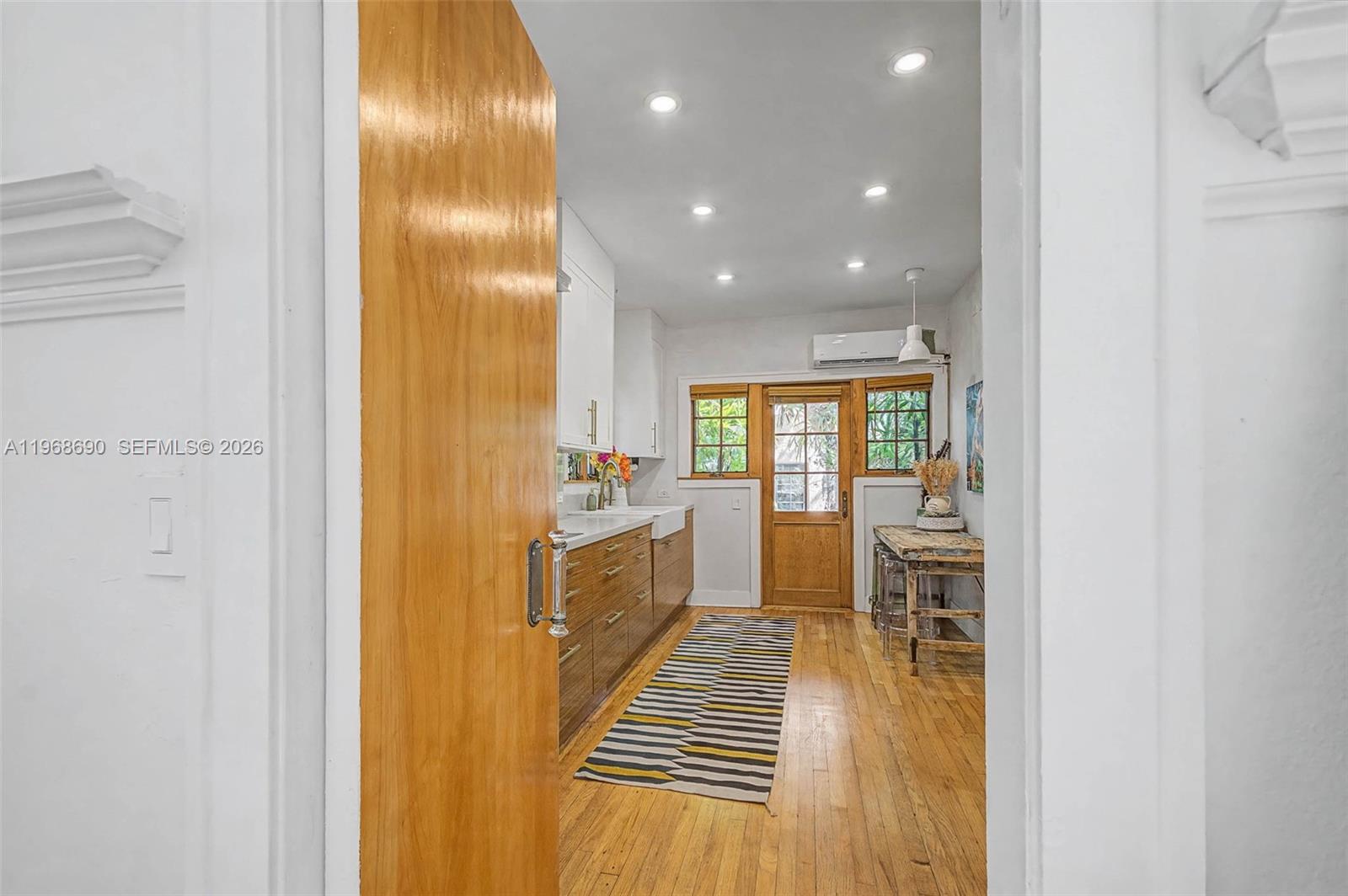 CRYSTAL BLUFF - Residential