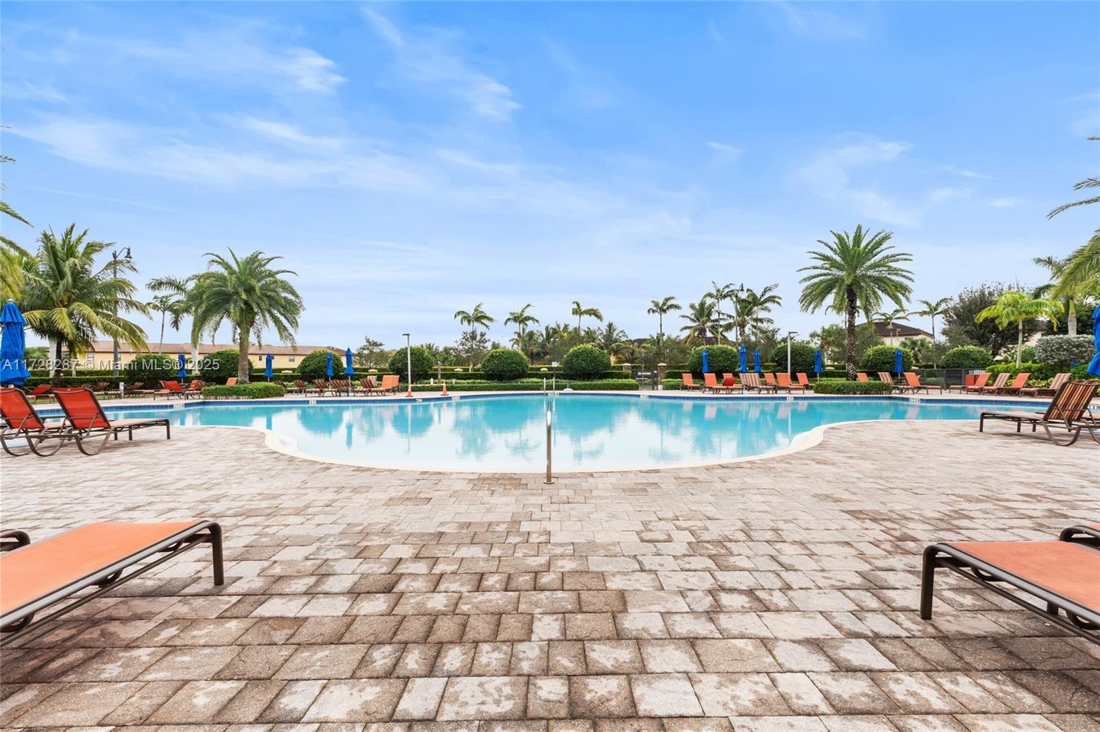 BAYWINDS OF IBIZA - Residential