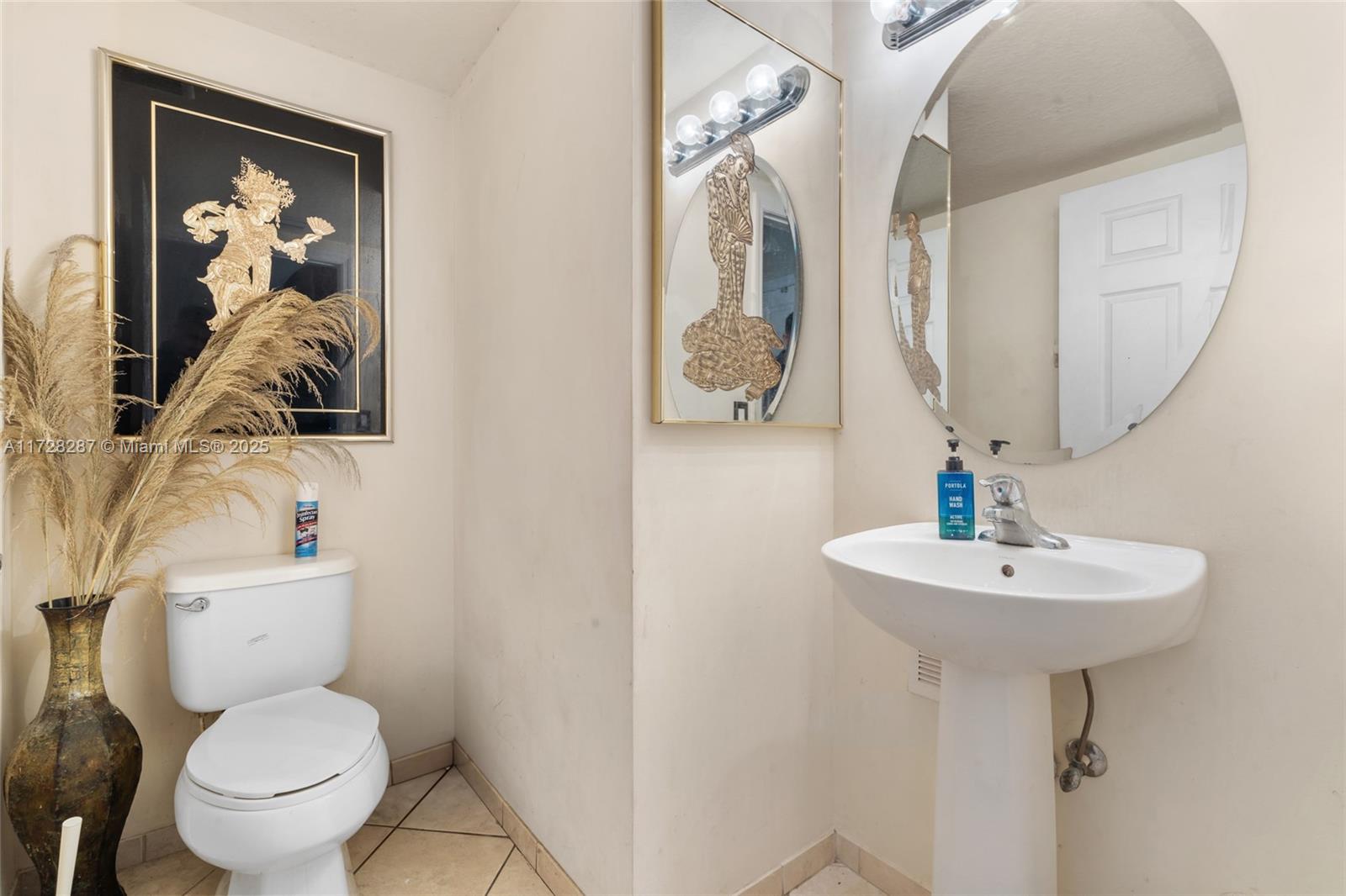 BAYWINDS OF IBIZA - Residential