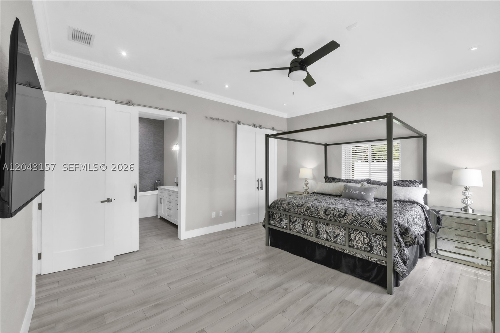 PEBBLE CREEK AT JACARANDA - Residential