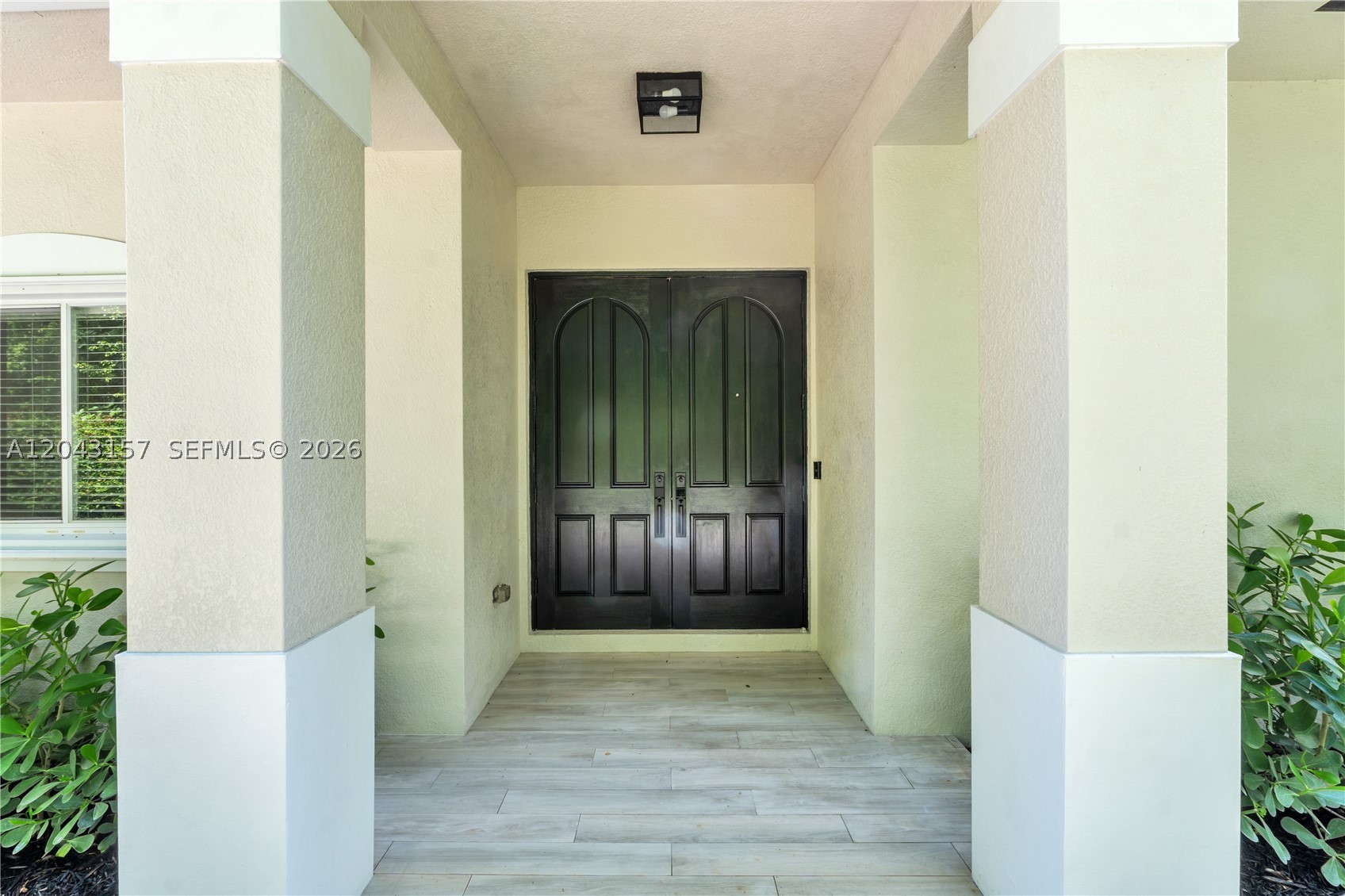 PEBBLE CREEK AT JACARANDA - Residential