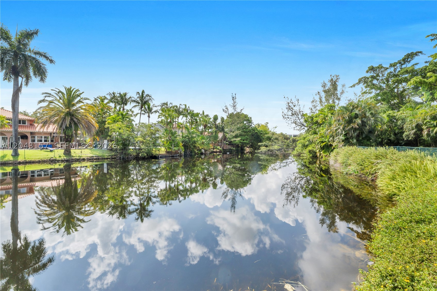 PEBBLE CREEK AT JACARANDA - Residential