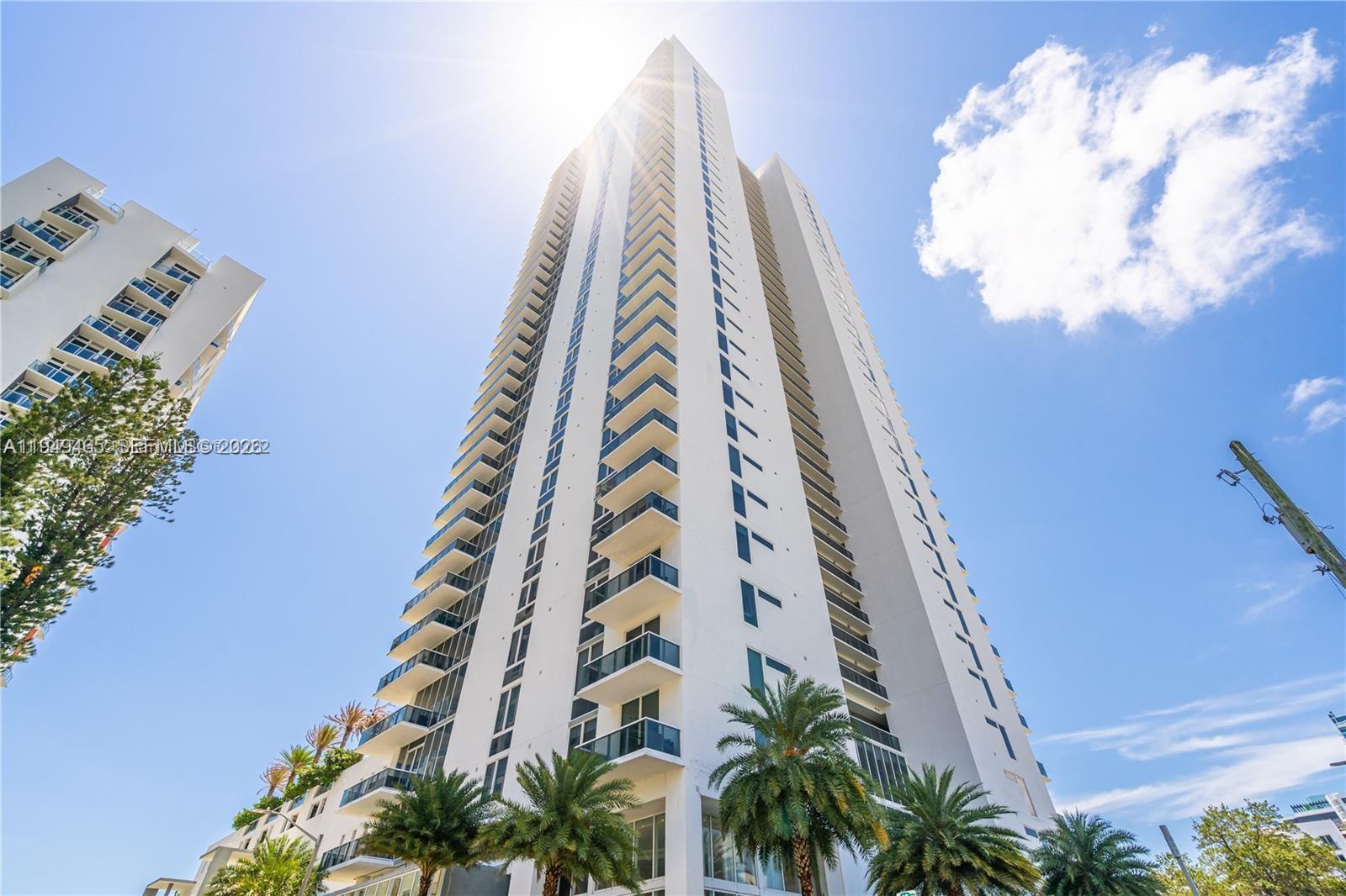 BAY HOUSE MIAMI CONDO - Residential