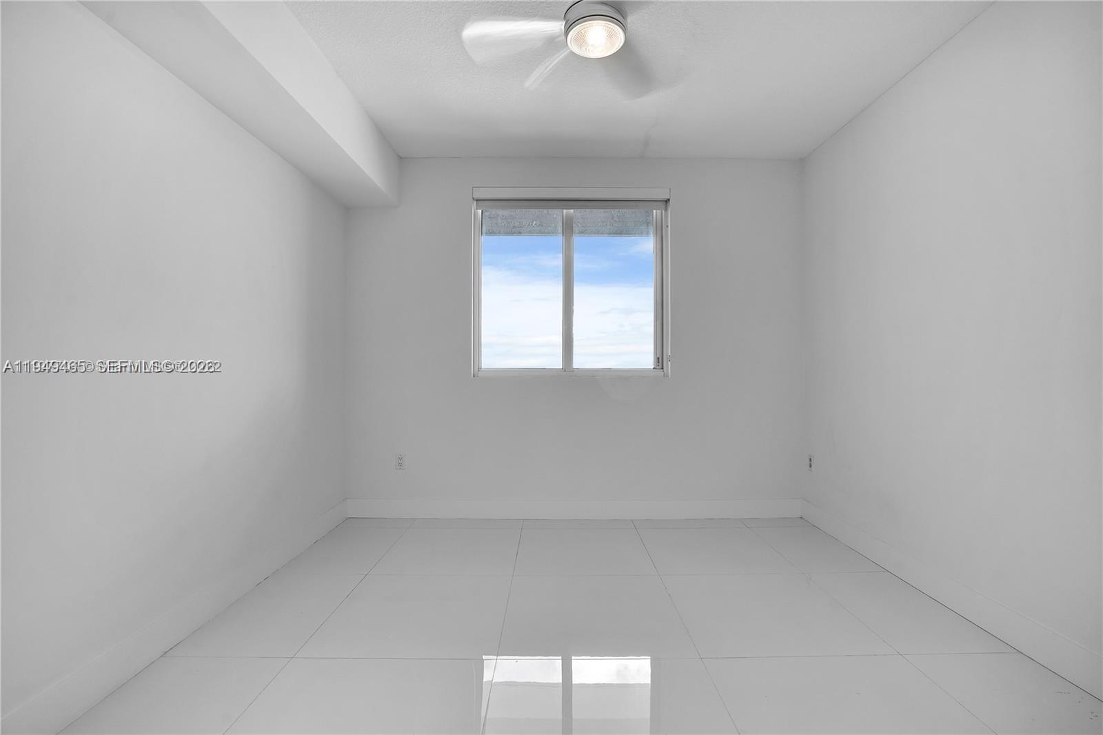 BAY HOUSE MIAMI CONDO - Residential