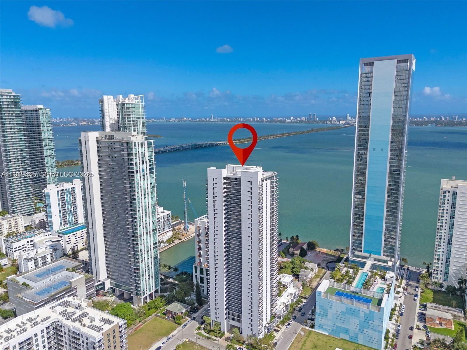 BAY HOUSE MIAMI CONDO - Residential