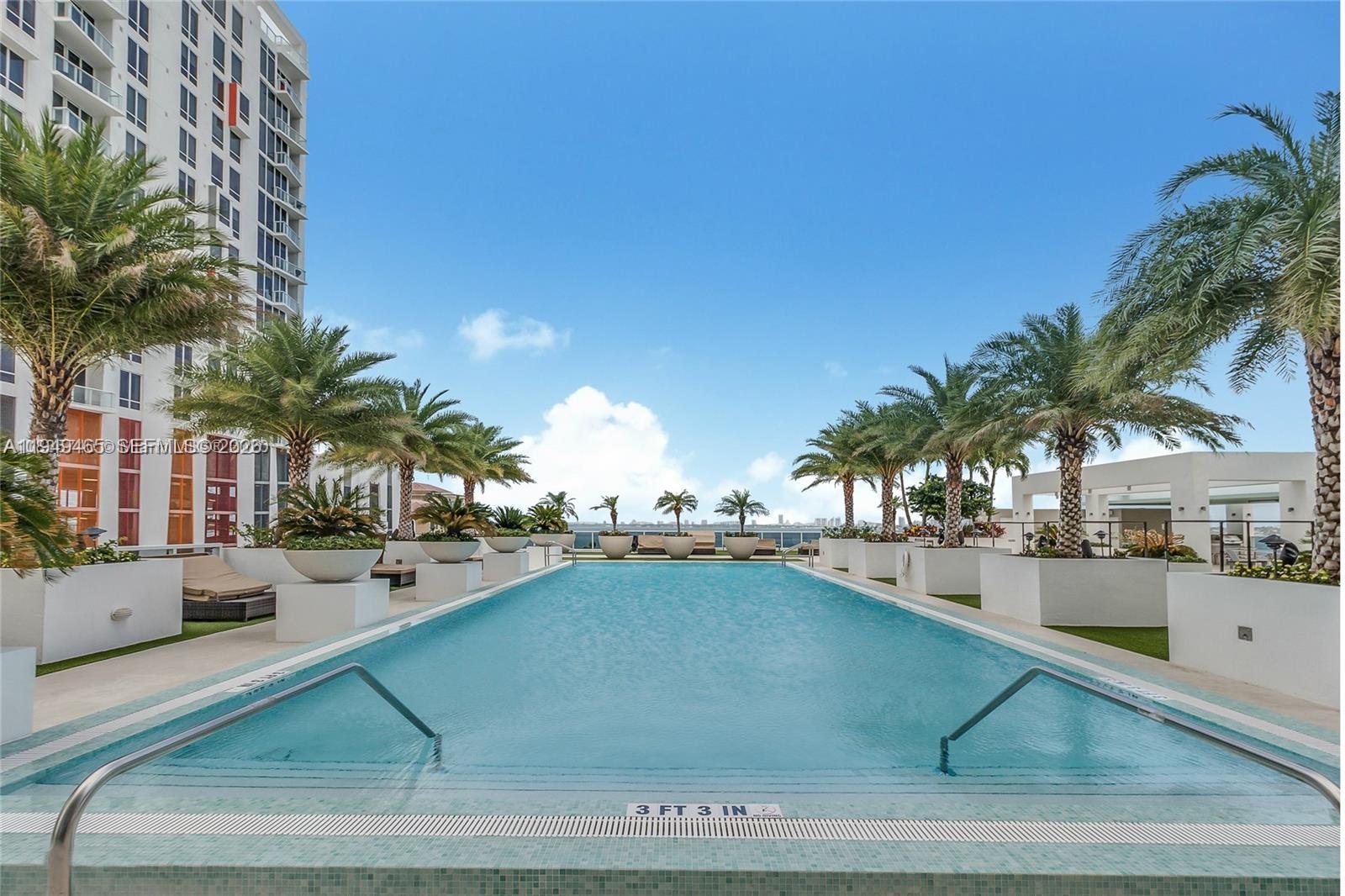 BAY HOUSE MIAMI CONDO - Residential