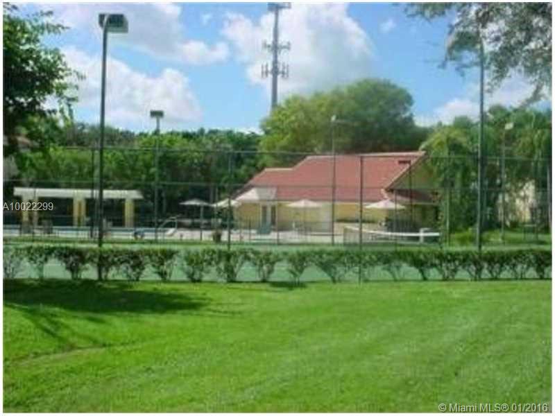 Grand Marquis Condo - Residential Lease