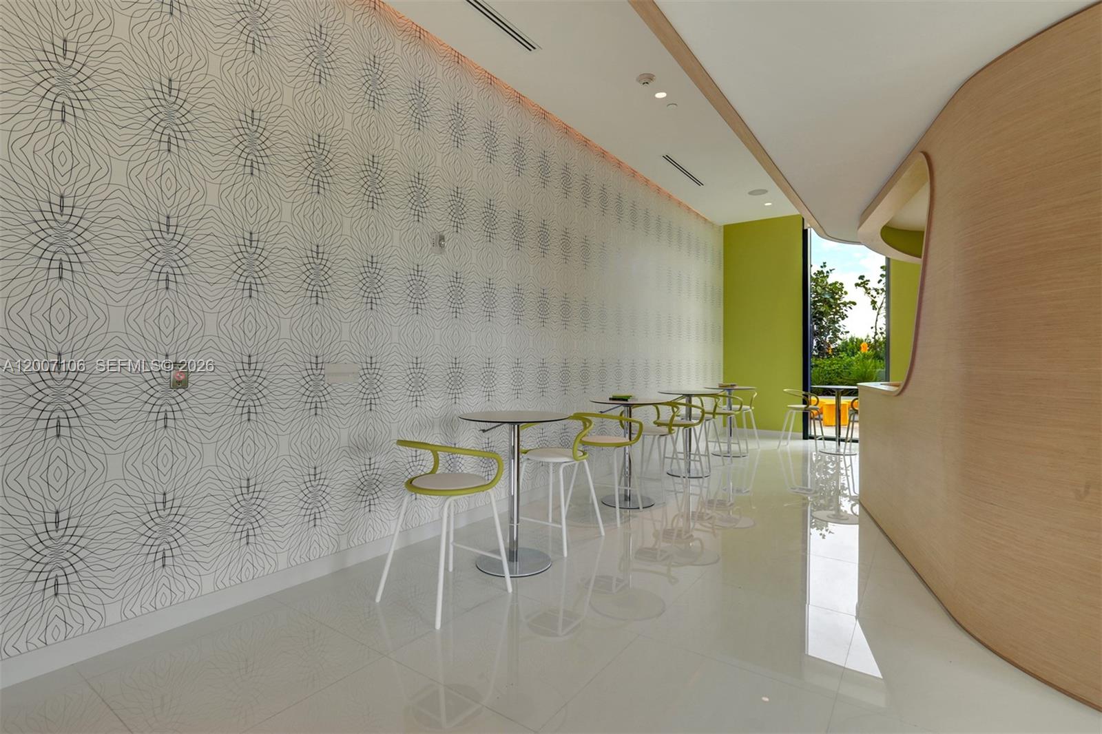 PARAISO BAYVIEWS CONDO - Residential