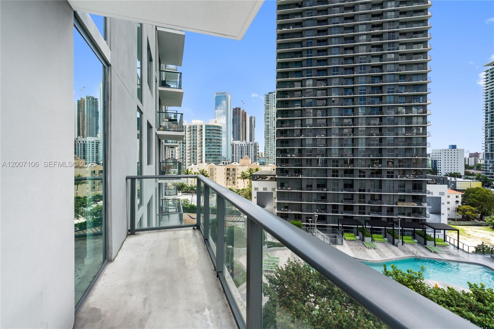 PARAISO BAYVIEWS CONDO - Residential