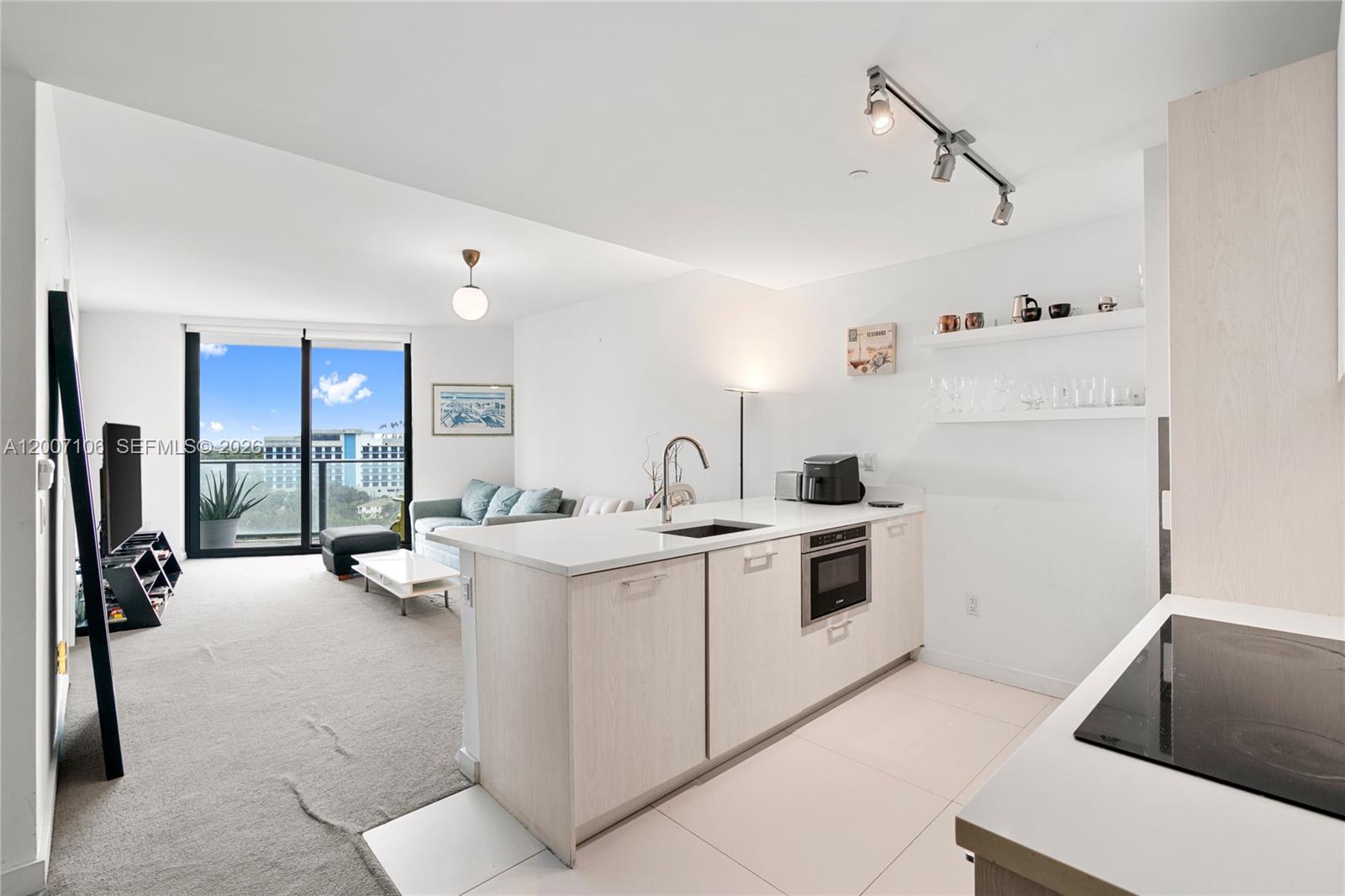PARAISO BAYVIEWS CONDO - Residential