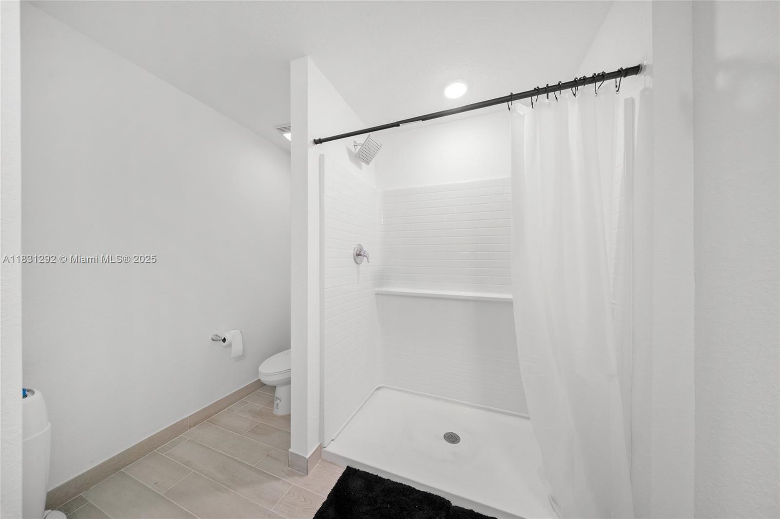 WATERSTONE PHASE FIVE - Residential